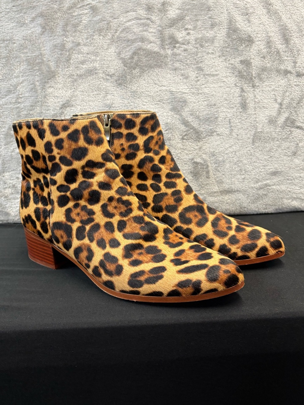 J Crew Calf Hair Walker Ankle Boots Woman’s Sz 7.5 Leopard  Print Booties EUC